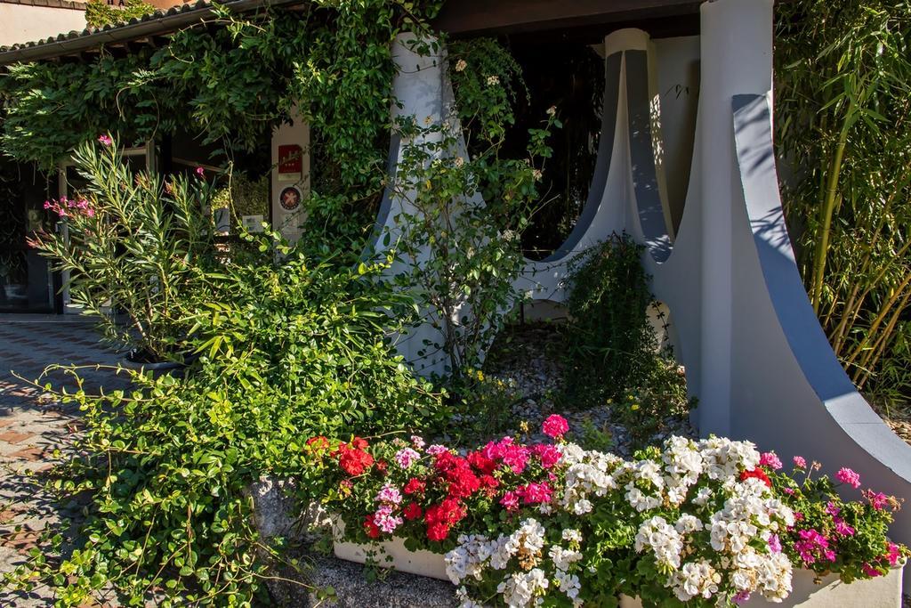 The Originals City, Hotel La Siesta, Annonay Est Davezieux Экстерьер фото